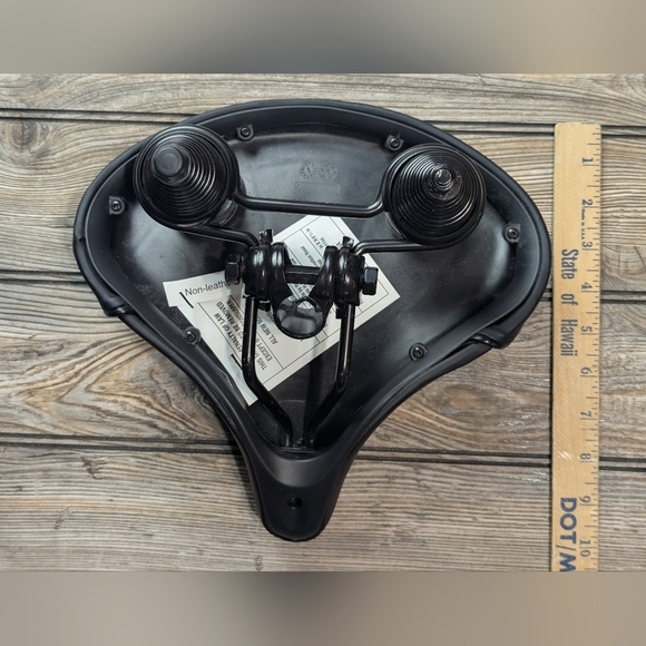 Blackburn Cruiser Bike Bicycle Seat Black - Picture 7 of 9